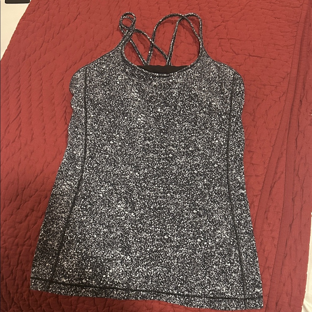 Lululemon tank built in sports bra (no pads)